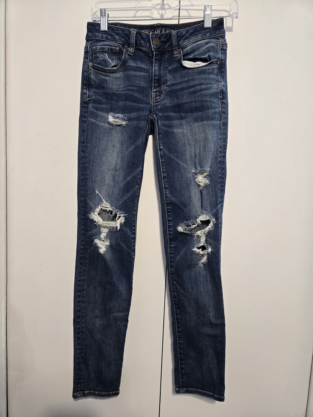 American Eagle Super Stretch X‎ Skinny Jeans Distressed Women’s Size 2 Dark Wash